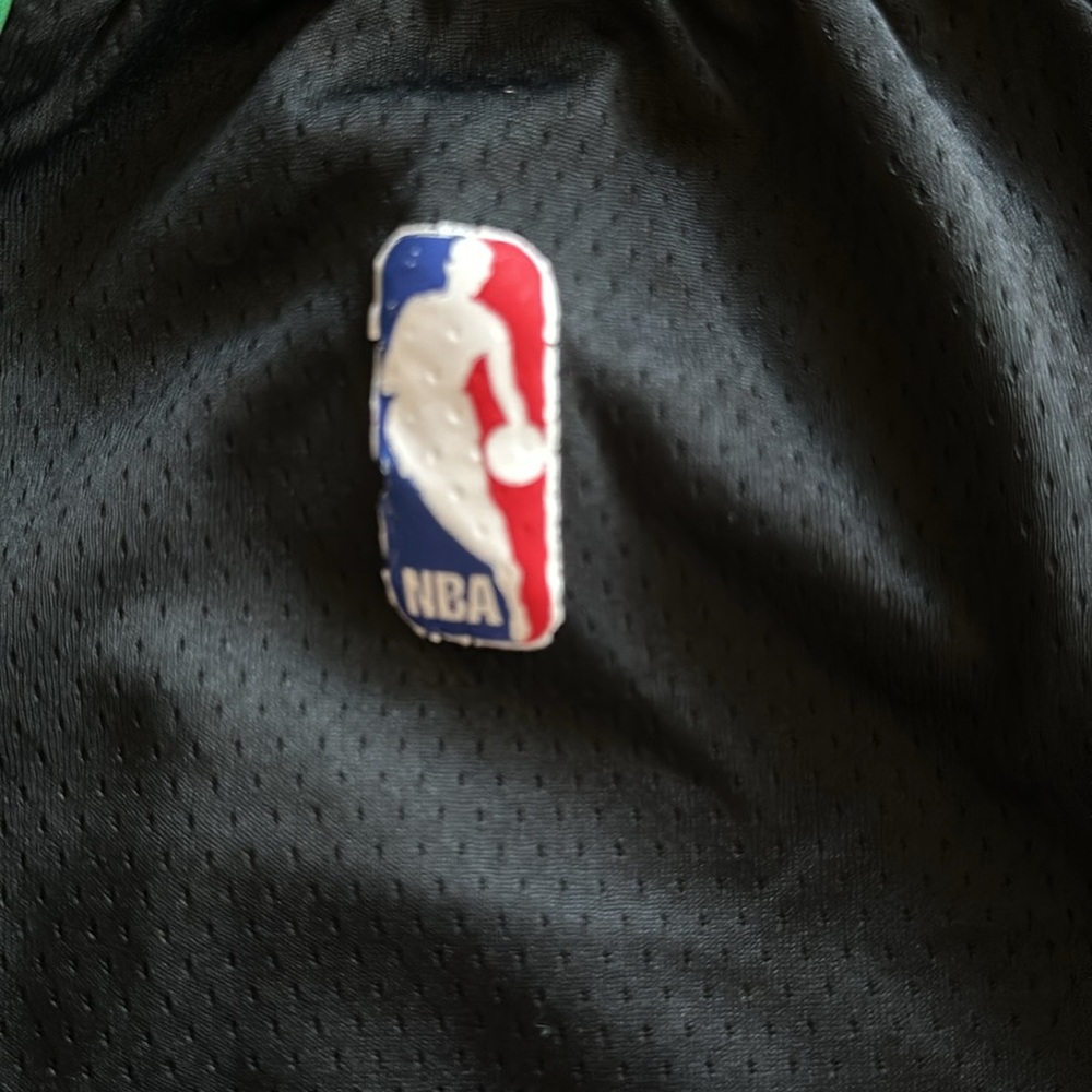 Celtics Nike 3rd jersey shorts, men’s Large, good condition - Picture 5 of 6